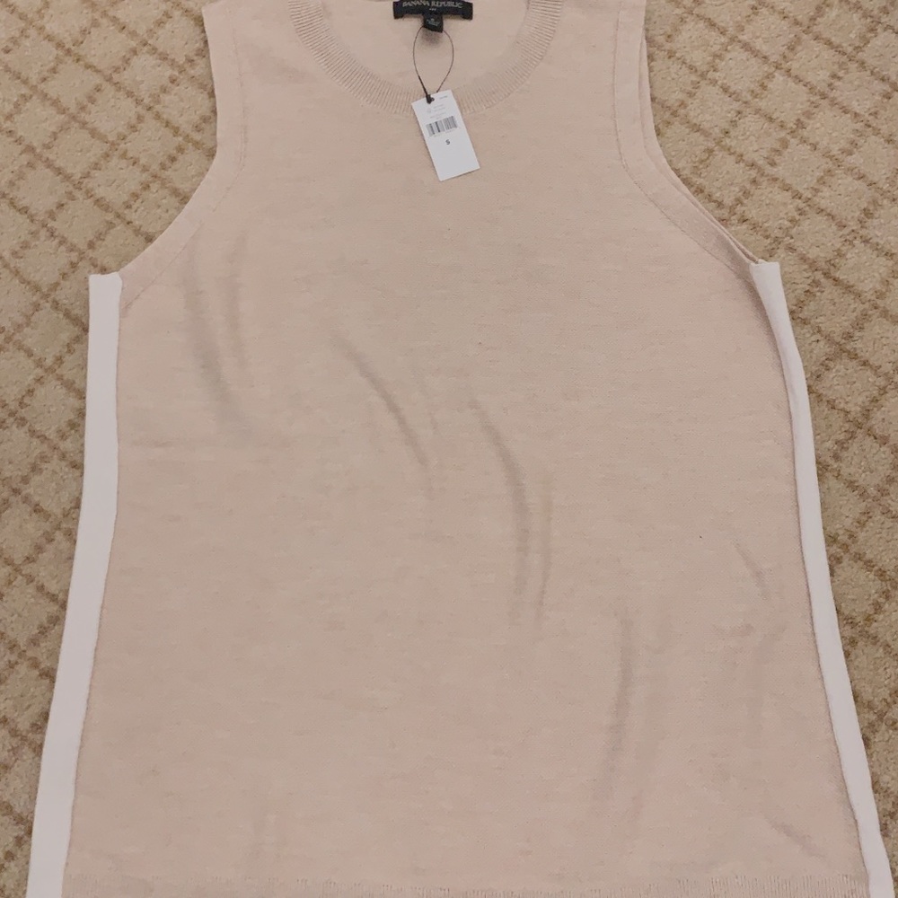 Banana Republic knit vest